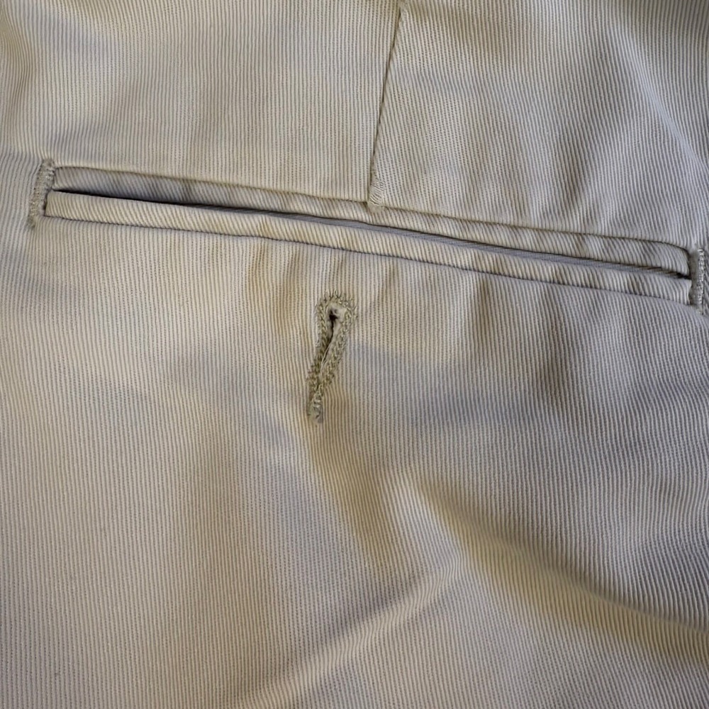 VTG Dockers Individual Fit Dress‎ Pants Men's W38 L32 Beige Stretch Waistband - Picture 11 of 11